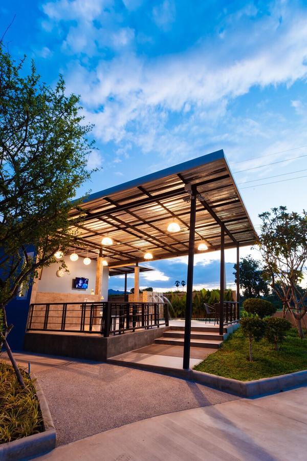P House Motel Kanchanaburi Exterior photo